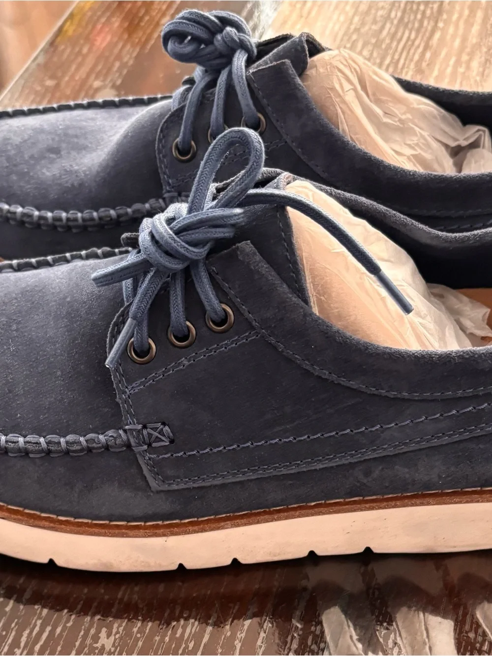 Steve Madden suede upper